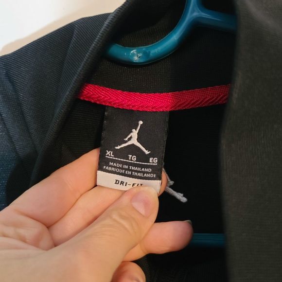 Jordan Jacket - Picture 8 of 8